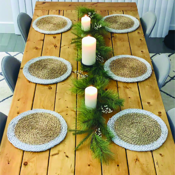 DINNING TABLE CHRISTMAS DÉCOR featured image